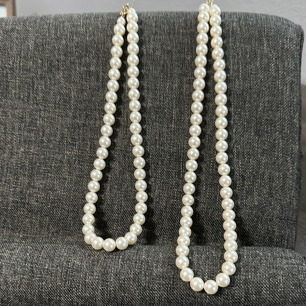Elegant Pearl Necklace
